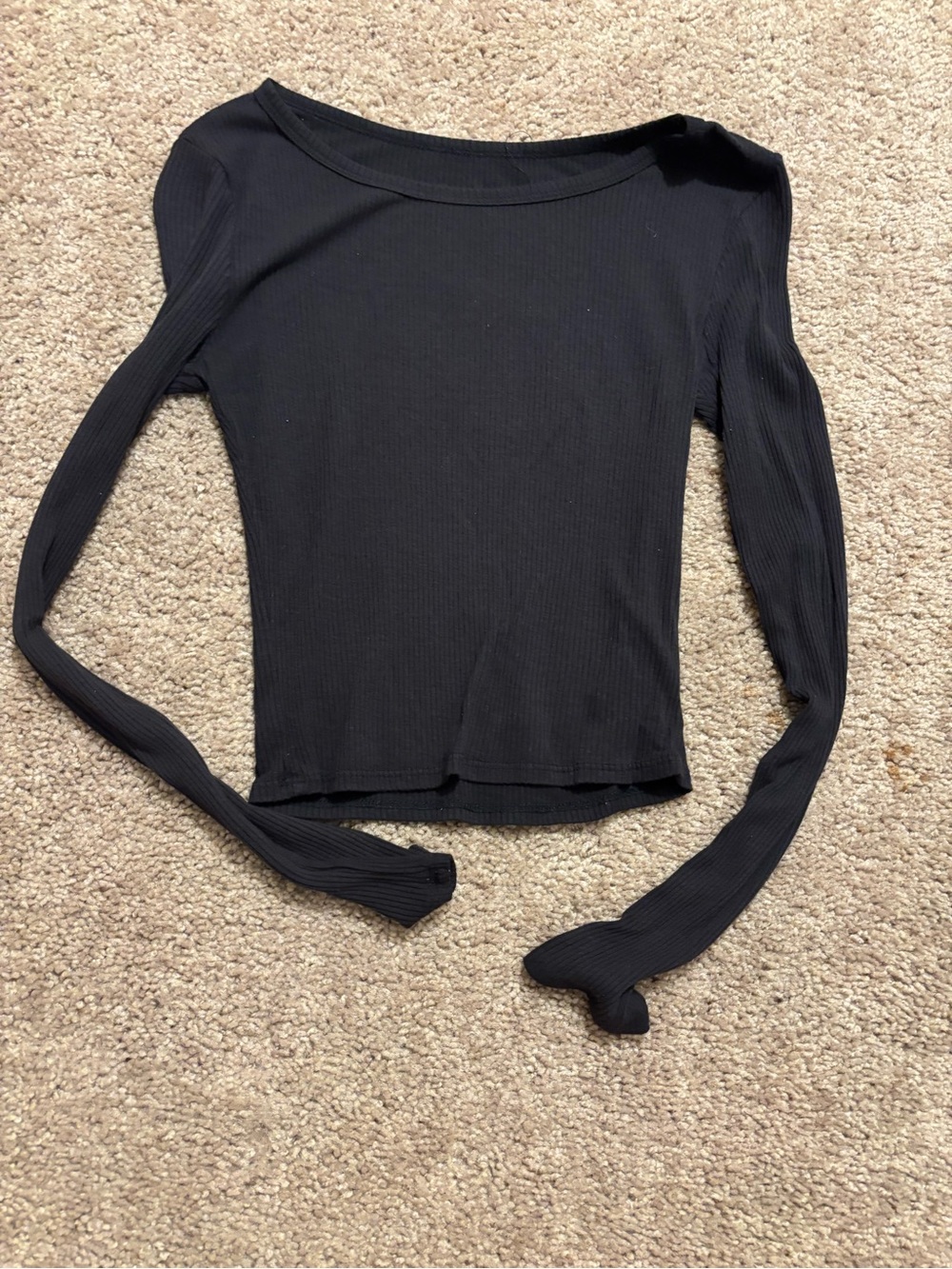 Women’s Black Ribbed Long-Sleeve Top